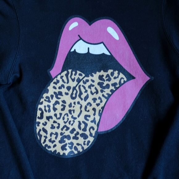 Port & Co. Rolling Stones Gold Leopard Tongue Sweatshirt, Size S - Picture 2 of 4
